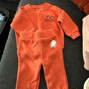 Warner Bros. Harry Potter Orange Apparel